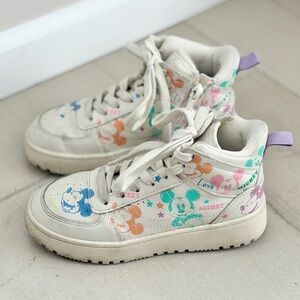 Disney - Zara kids high top sneakers. Size 12.5 Zip up on sides for easy on/off